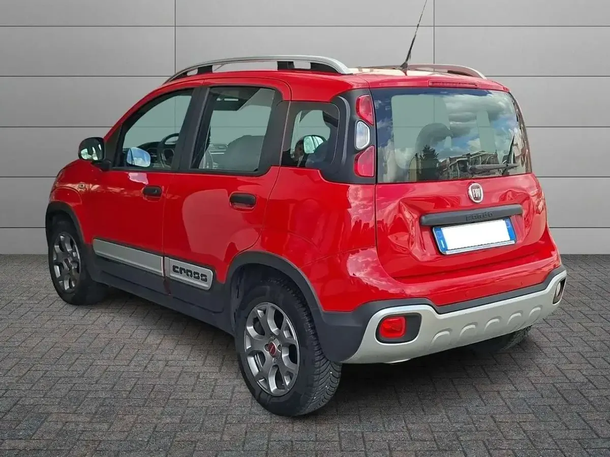 Usata Fiat Panda Cross Cross 69 CV (50 kW) 2018 Rosso Utilitaria