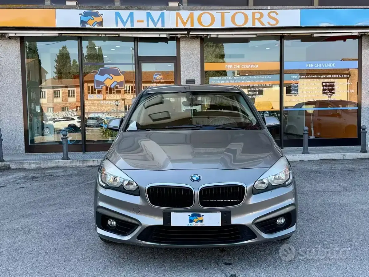 Usata BMW 216 Active Tourer Luxury Line 116 CV (85 kW) 2015 Grigio Monovolume