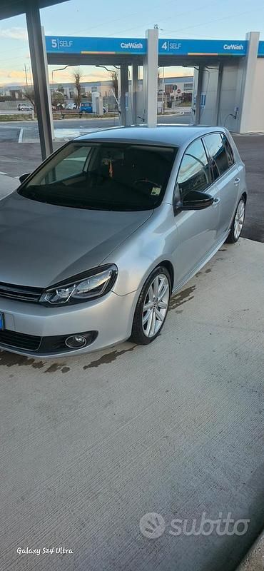 Usata VW Golf VI 140 CV (102 kW) 2009 Grigio Utilitaria