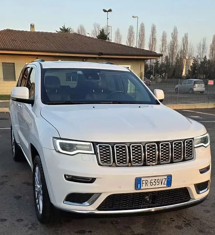 Usata Jeep Grand Cherokee Summit 250 CV (183 kW) 2018 Bianco SUV