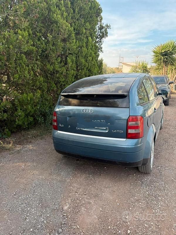 Usata Audi A2 75 CV (55 kW) 2001 Blu Utilitaria