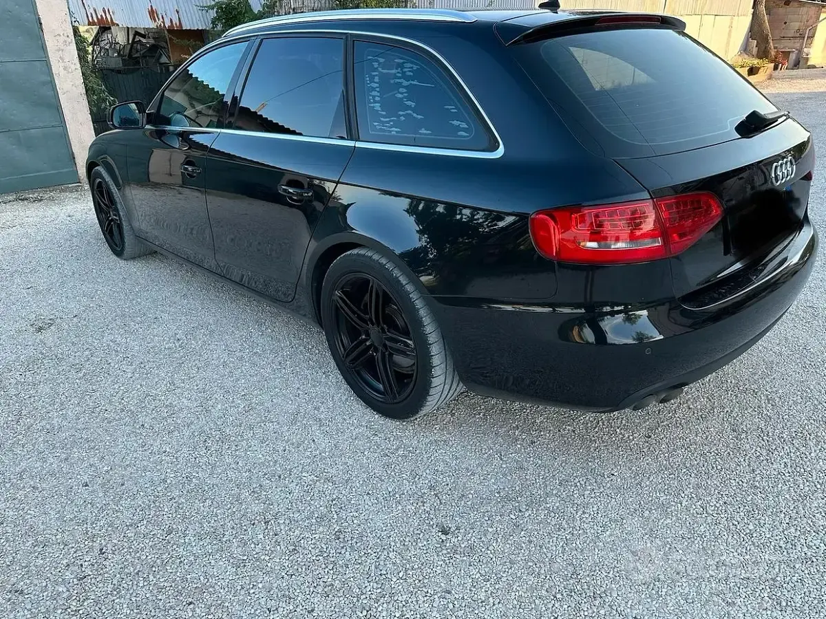 Usata Audi A4 143 CV (105 kW) 2010