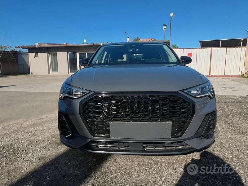 Usata Audi Q3 Sportback S-Line 150 CV (110 kW) 2022 Grigio SUV