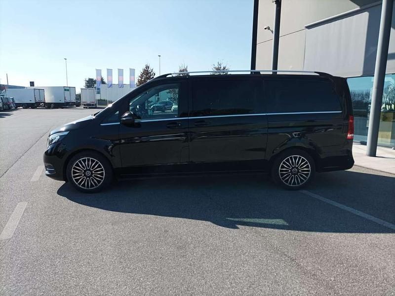 Usata Mercedes V250 Premium 190 CV (139 kW) 2020 Nero ossidania Monovolume