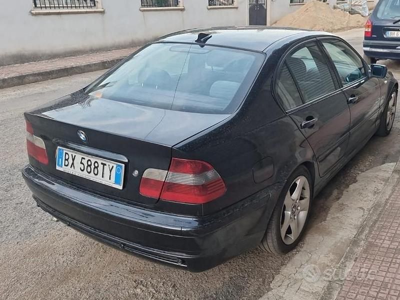 Usata BMW 320 2002 Nero Berlina