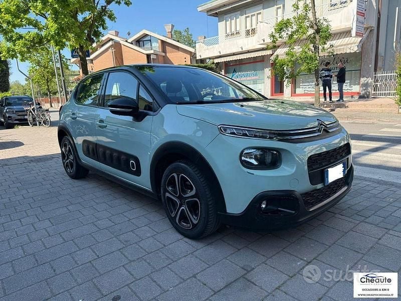 Gebraucht Citroën C3 PureTech 82 PS (60 kW) 2017 Grün Limousine