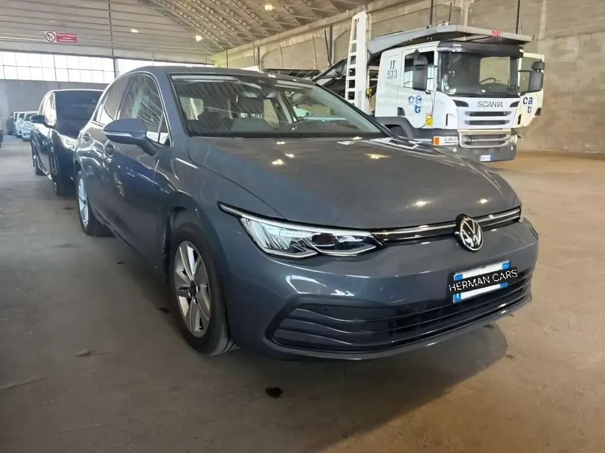Usata VW Golf VIII Life 131 CV (96 kW) 2021 Other Berlina