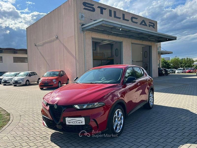 Używany Alfa Romeo Tonale Sprint 131 KM (96 kW) 2023 Czerwony SUV