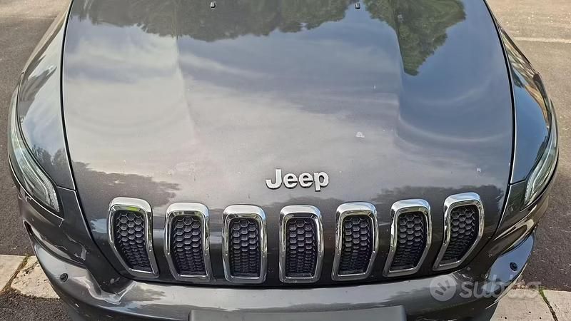 Usata Jeep Cherokee Limited 140 CV (102 kW) 2017 Grigio SUV