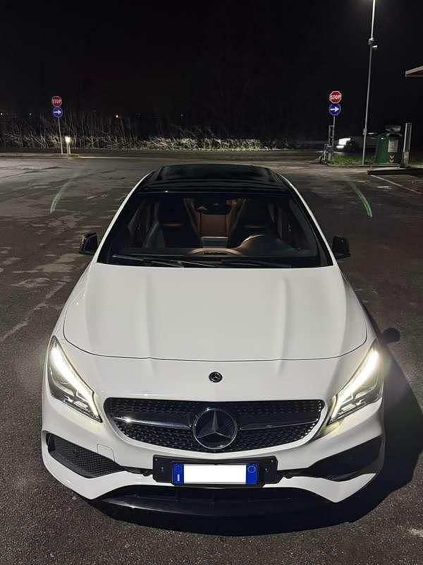 Usata Mercedes CLA200 Premium 136 CV (100 kW) 2019 Bianco Berlina
