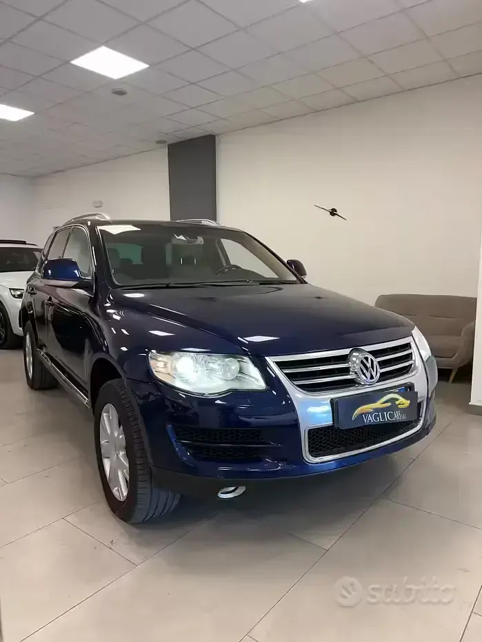 Usata VW Touareg Exclusive 174 CV (127 kW) 2008 Bluazzurro SUV