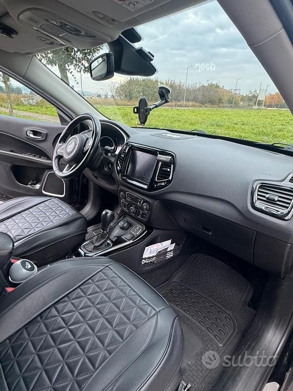 Usata Jeep Compass 140 CV (102 kW) 2019 Nero SUV