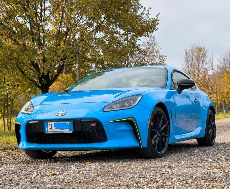 Blu/azzurro Usata 2022 Toyota GR86 Premium Coupé | 38.500 € (Buon prezzo) - Immagine 1/4