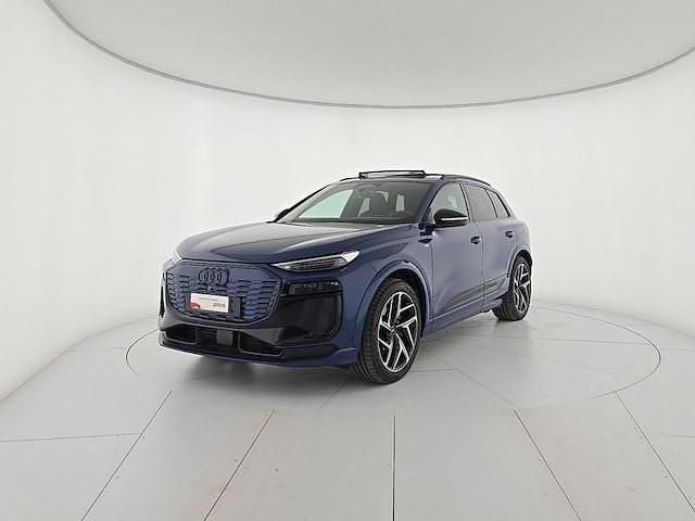 Usata Audi Q6 e-tron S-Line 284 kW (387 CV) 2025 Blu/azzurro SUV