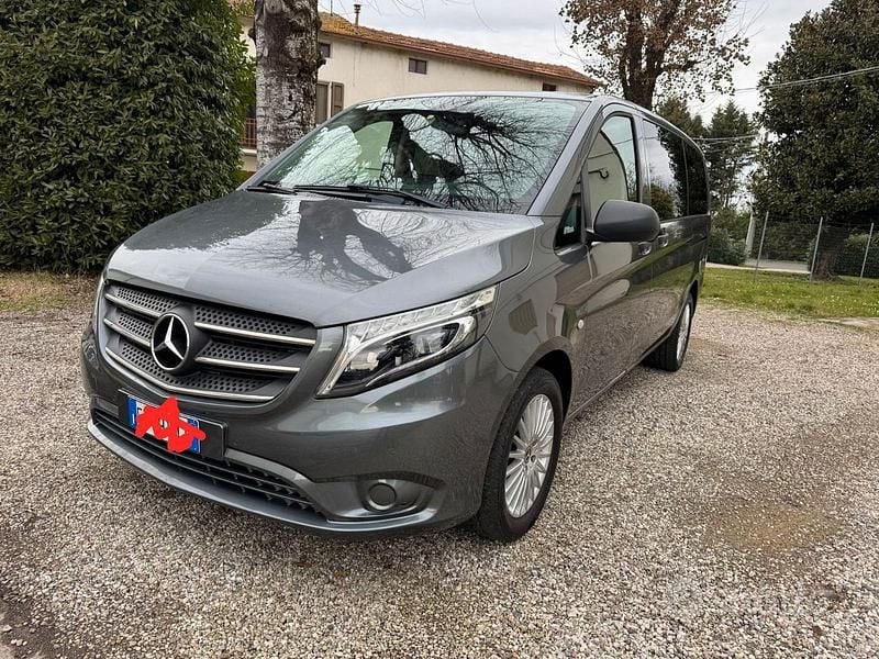 Usata Mercedes Vito 2018 Grigio Furgone