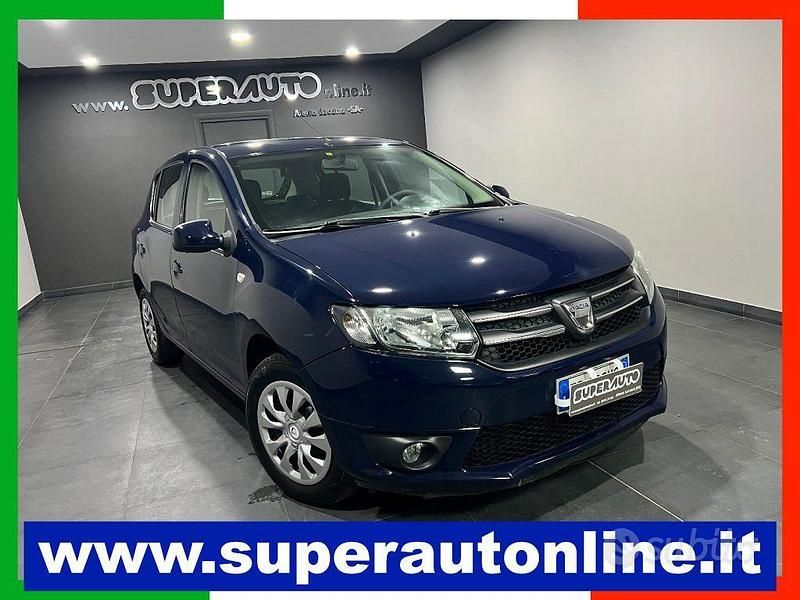 Usata Dacia Sandero Ambiance 75 CV (55 kW) 2014 Blu Berlina