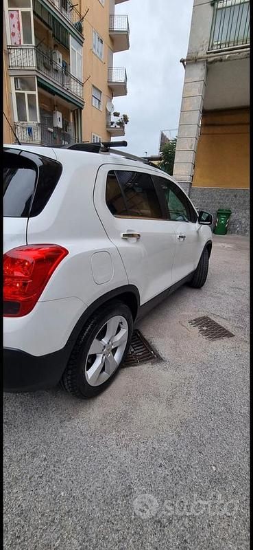 Usata Chevrolet Trax 130 CV (95 kW) 2013 Bianco SUV