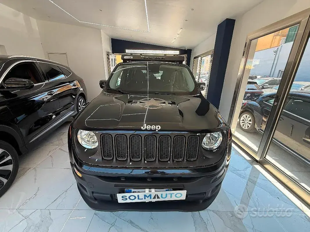 Usata Jeep Renegade Limited 140 CV (102 kW) 2016 Nero SUV