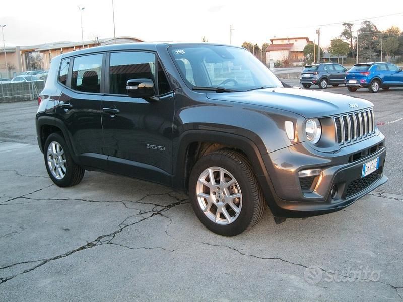 Usata Jeep Renegade Limited 120 CV (88 kW) 2023 Grigio SUV