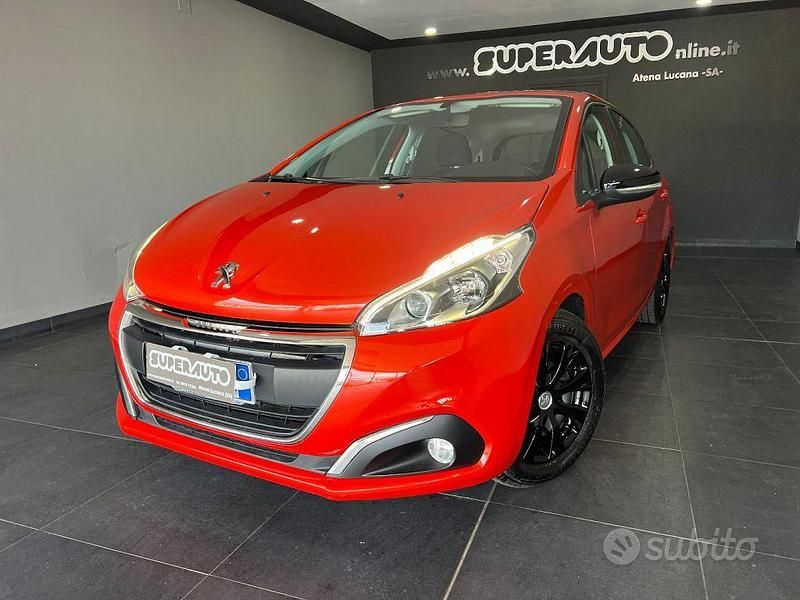 Usata Peugeot 208 75 CV (55 kW) 2018 Arancione Utilitaria