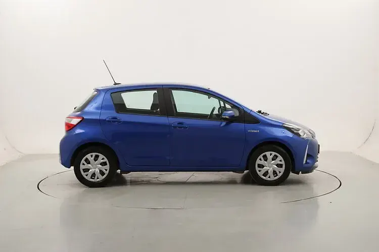 Usata Toyota Yaris Hybrid Business Edition 101 CV (74 kW) 2020 Utilitaria