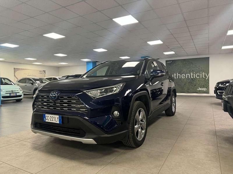 Usata Toyota RAV4 Hybrid Lounge 178 CV (130 kW) 2020 Blu SUV
