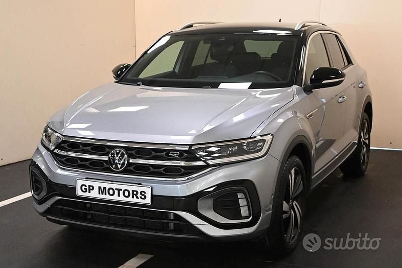 Usata VW T-Roc R-line 110 CV (80 kW) 2023 SUV