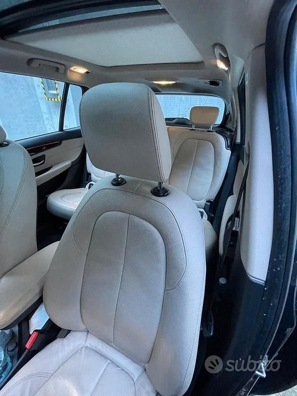 Usata BMW 220 Gran Tourer Luxury Line 190 CV (139 kW) 2017 Blu Monovolume