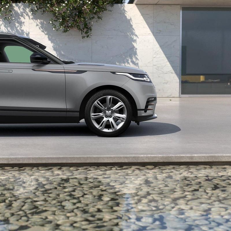 Usata Land Rover Range Rover Velar R-Dynamic 240 CV (176 kW) 2020 Eiger grey SUV