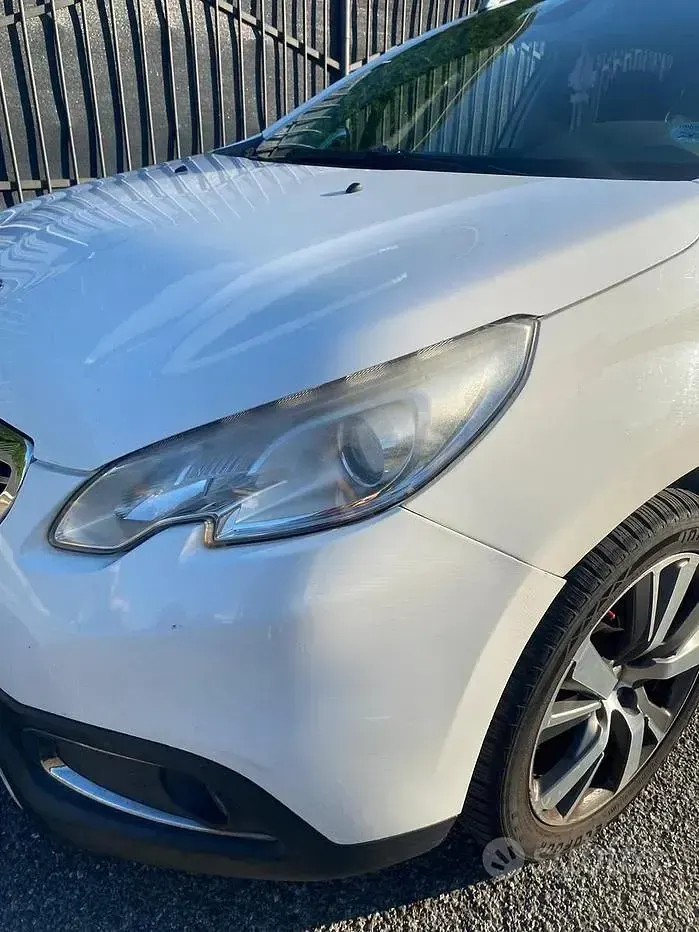 Usata Peugeot 2008 92 CV (67 kW) 2013 Bianco SUV