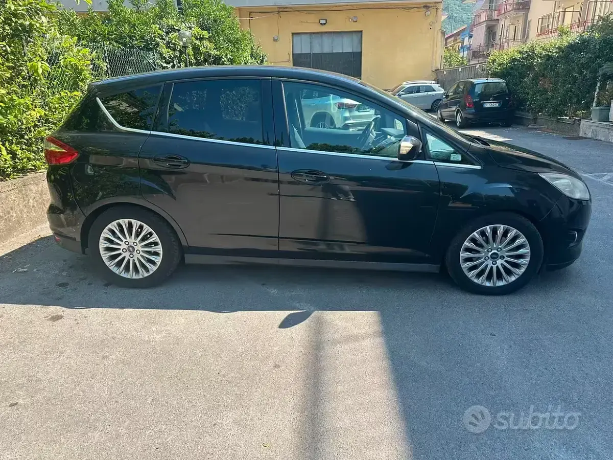 Usata Ford C-MAX Titanium 115 CV (84 kW) 2011 Nero Monovolume