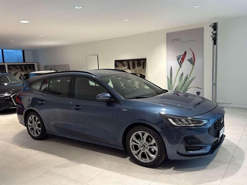 Usata Ford Focus ST-Line 125 CV (91 kW) 2023 Blu/azzurro Station wagon
