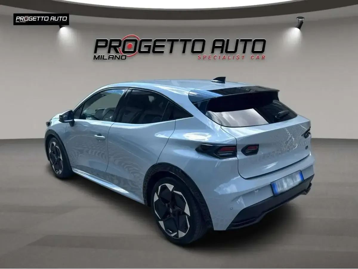 Usata Renault Clio V Techno 160 CV (117 kW) 2025 Grigio Berlina