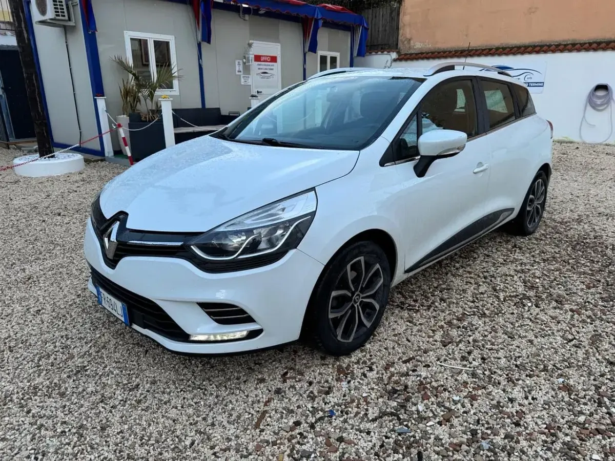 Usata Renault Clio Intens 89 CV (65 kW) 2018 Bianco Station wagon