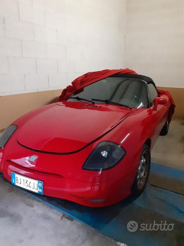Usata Fiat Barchetta 131 CV (96 kW) 2000 Rosso Cabrio