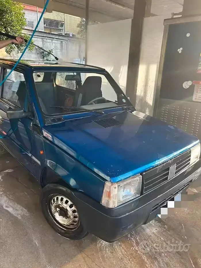 Usata Fiat Panda Young 39 CV (28 kW) 2000 Bluazzurro Berlina