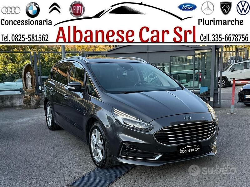 Grigio Usata 2020 Ford S-MAX Titanium Monovolume | 14.900 € (Buon prezzo) - Immagine 1/4