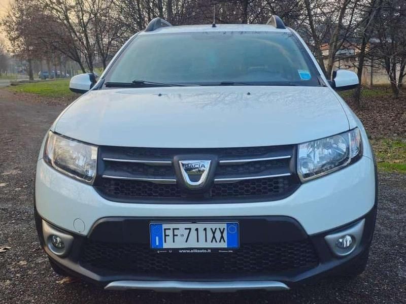 Usata Dacia Sandero Prestige 90 CV (66 kW) 2016 Bianco Berlina