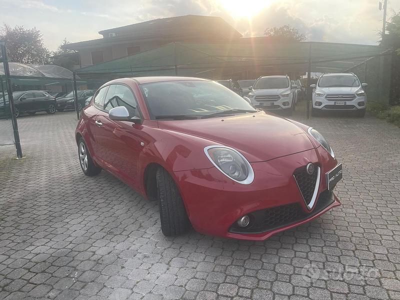 Usata Alfa Romeo MiTo 78 CV (57 kW) 2016 Rosso Utilitaria