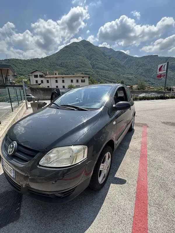 Usata VW Fox 69 CV (50 kW) 2005 Utilitaria