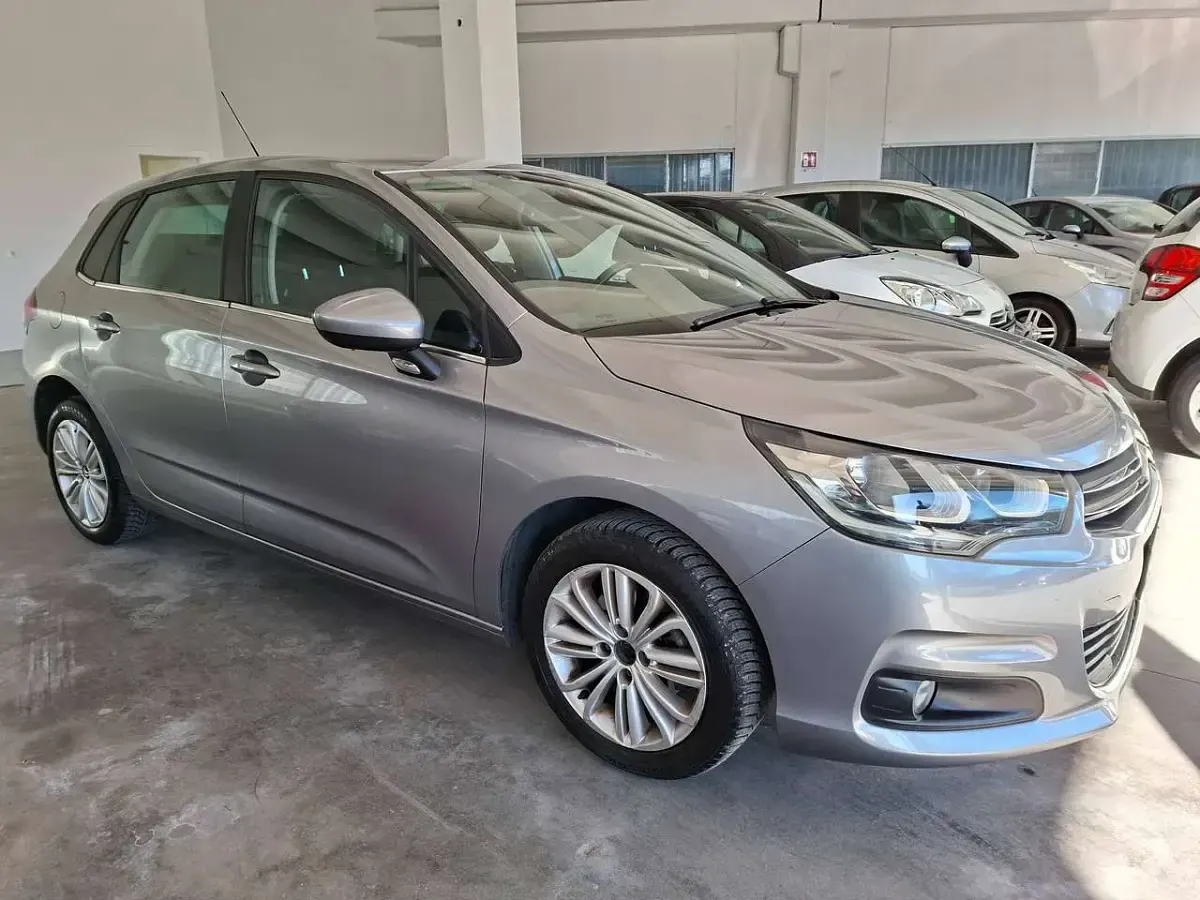 Usata Citroën C4 120 CV (88 kW) 2017 Grigio Berlina