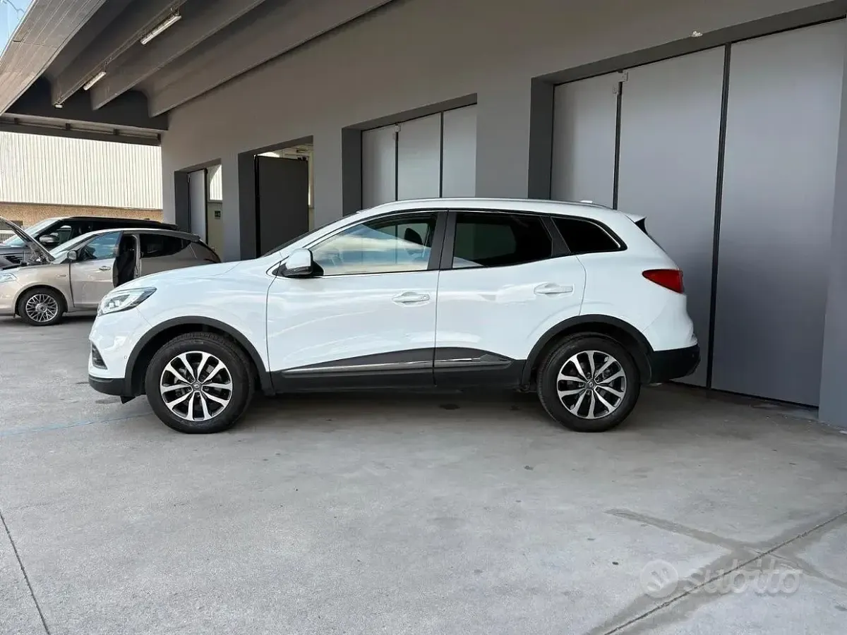 Usata Renault Kadjar Equilibre 116 CV (85 kW) 2022 Bianco SUV