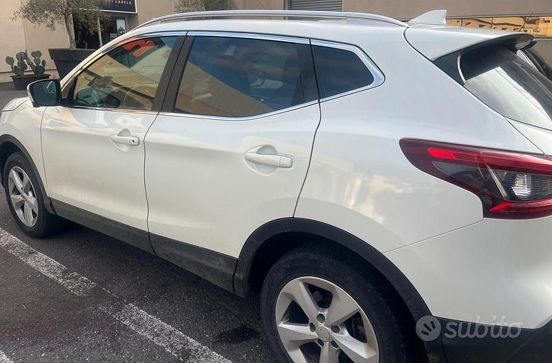 Usata Nissan Qashqai 2018 Bianco SUV