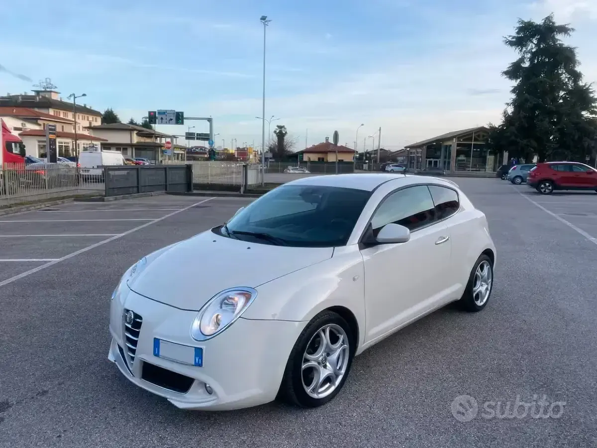 Usata Alfa Romeo MiTo 79 CV (58 kW) 2009 Utilitaria
