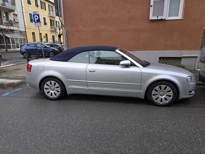Usata Audi A4 Cabriolet 140 CV (102 kW) 2006 Cabrio