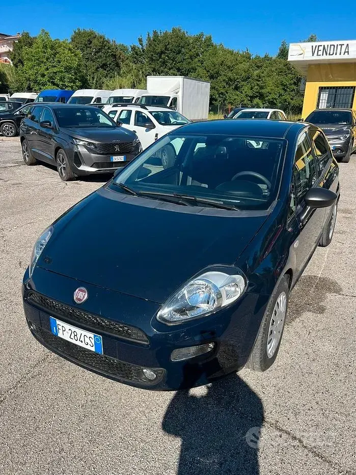 Usata Fiat Punto S 95 CV (69 kW) 2018 Blu Utilitaria