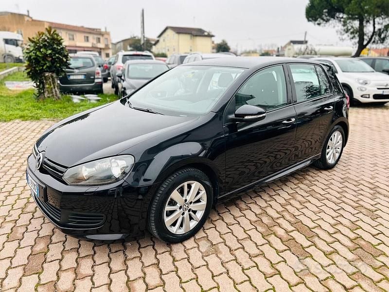 Usata VW Golf VII Highline 105 CV (77 kW) 2012 Nero Berlina