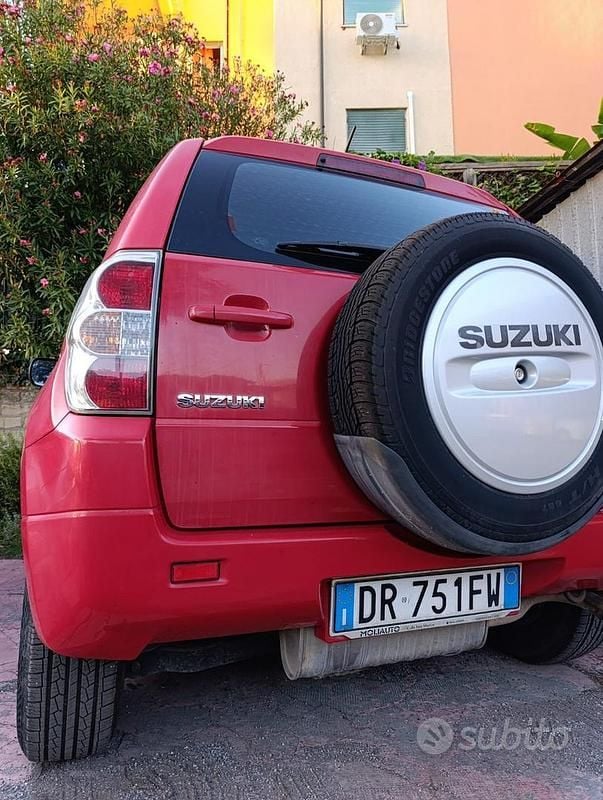 Usata Suzuki Grand Vitara 2005 Rosso SUV