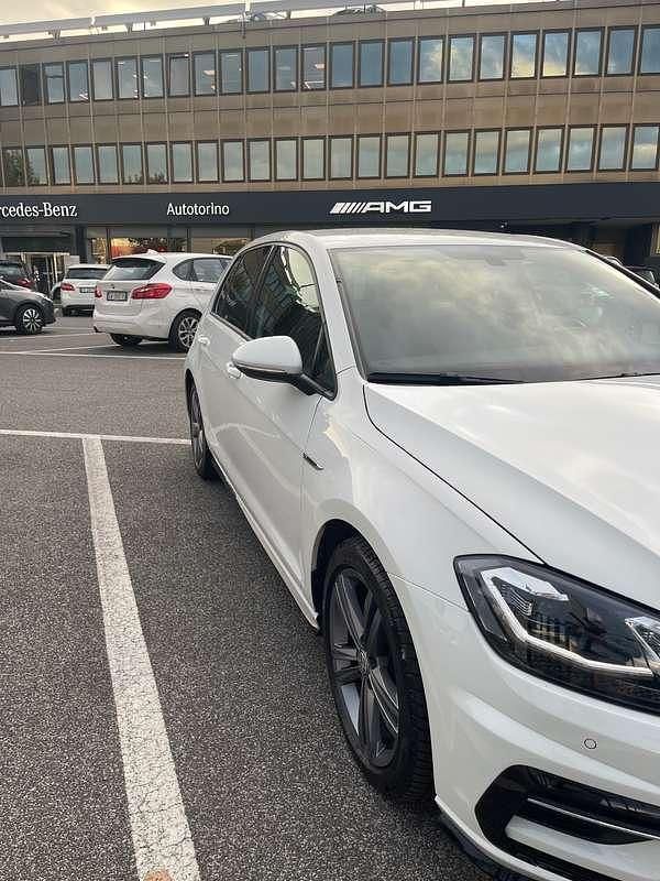 Usata VW Golf VII Highline 116 CV (85 kW) 2017 Bianco Berlina