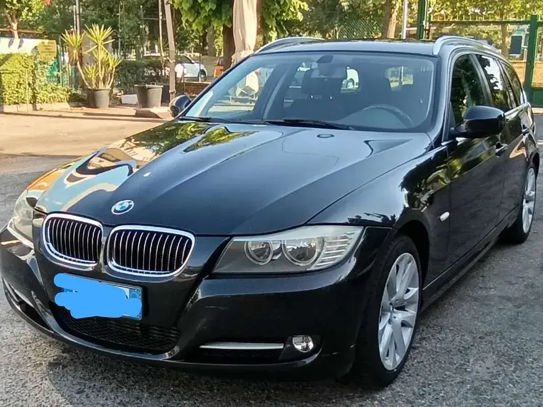 Usata BMW 320 184 CV (135 kW) 2011 Nero Station wagon